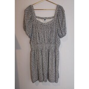 Old Navy Dress 2X ‎ FLoral Puff SLeeve Square neck Black White Smocked